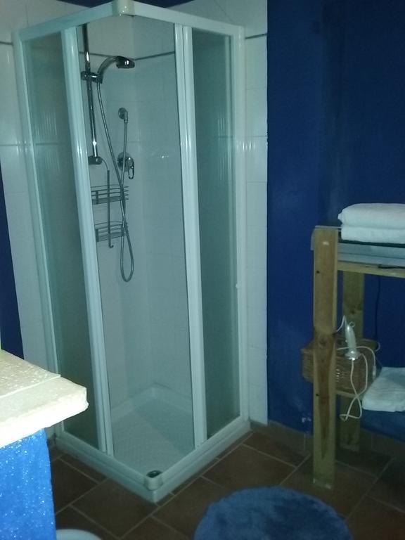 Casa Virgilio Acomodação com café da manhã Fosdinovo Quarto foto