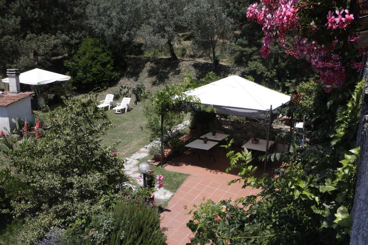 Casa Virgilio Acomodação com café da manhã Fosdinovo Exterior foto