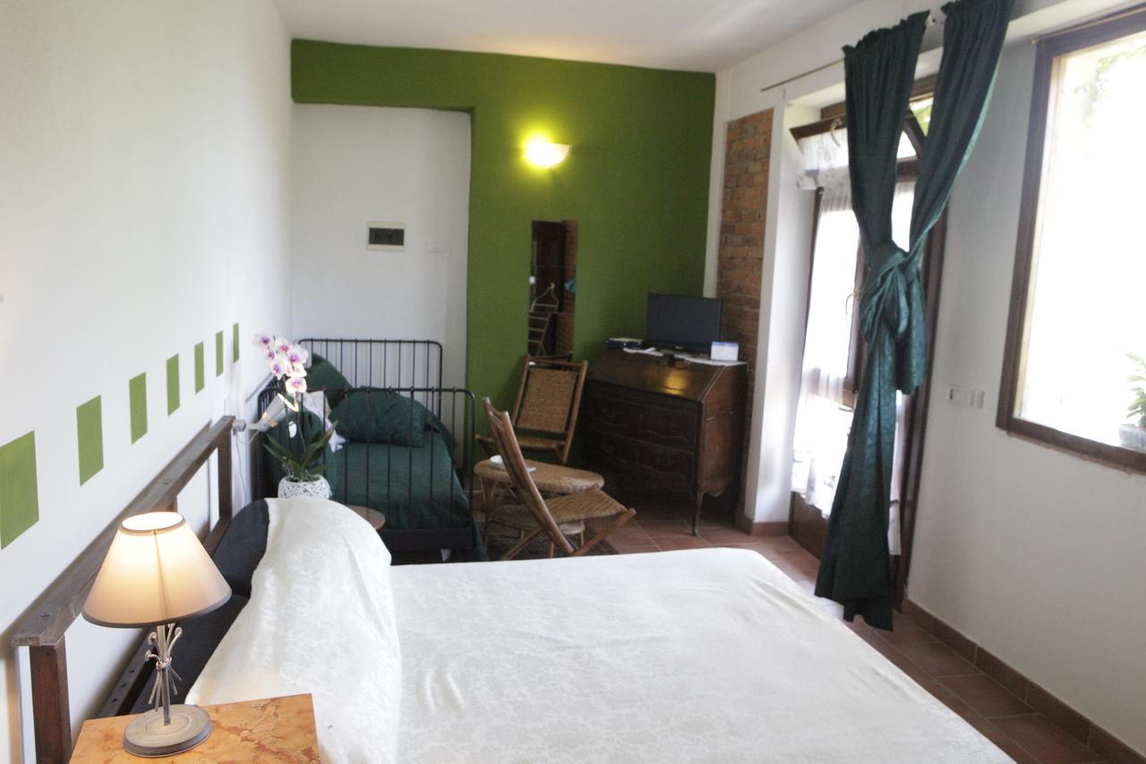 Casa Virgilio Acomodação com café da manhã Fosdinovo Exterior foto